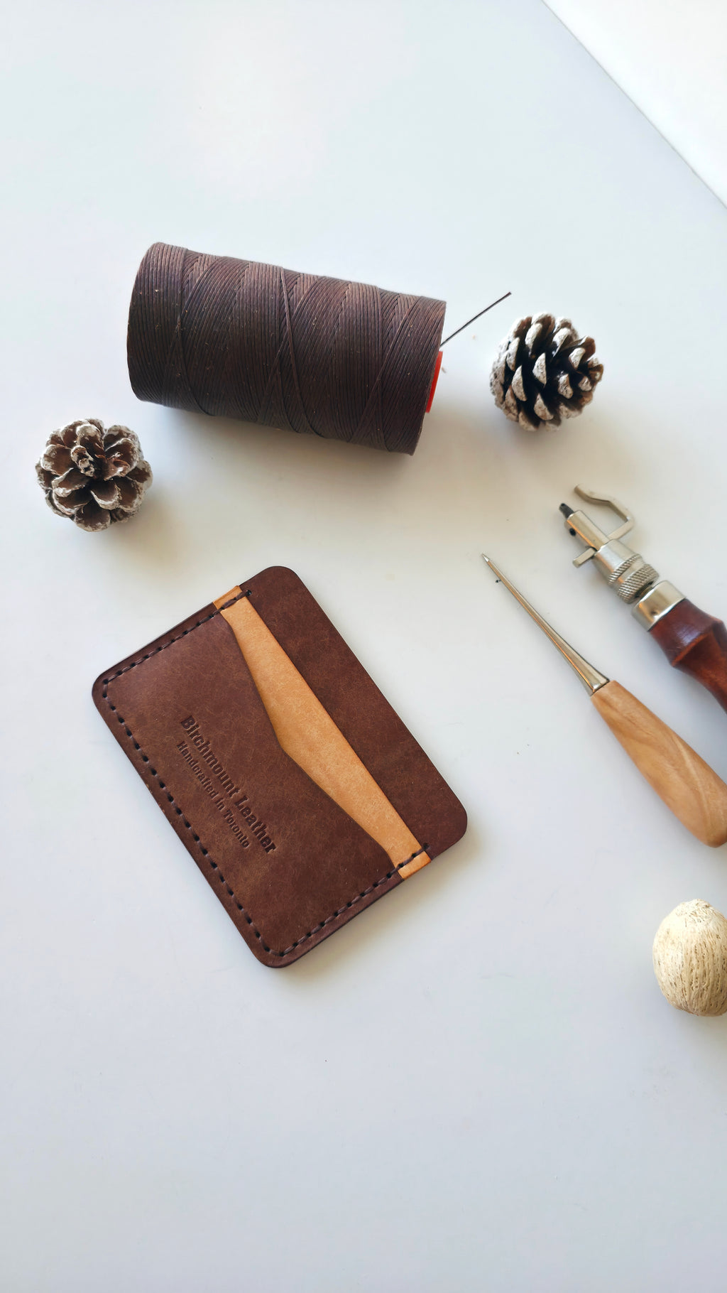 Pueblo Leather Card Holder Brown / Badalassi Carlo