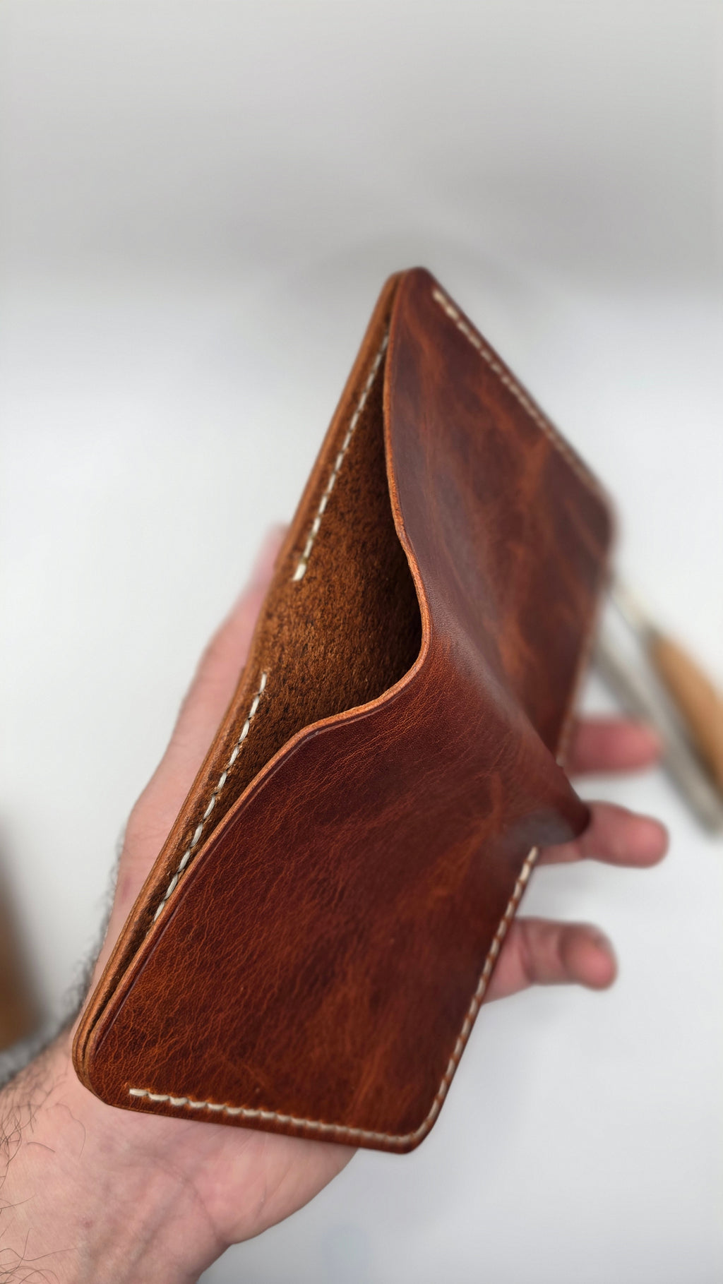 Horween Bifold Wallet, Cash Slot, Handmade Wallet, Vertical Wallet, Full Grain Leather, Personalized Wallet