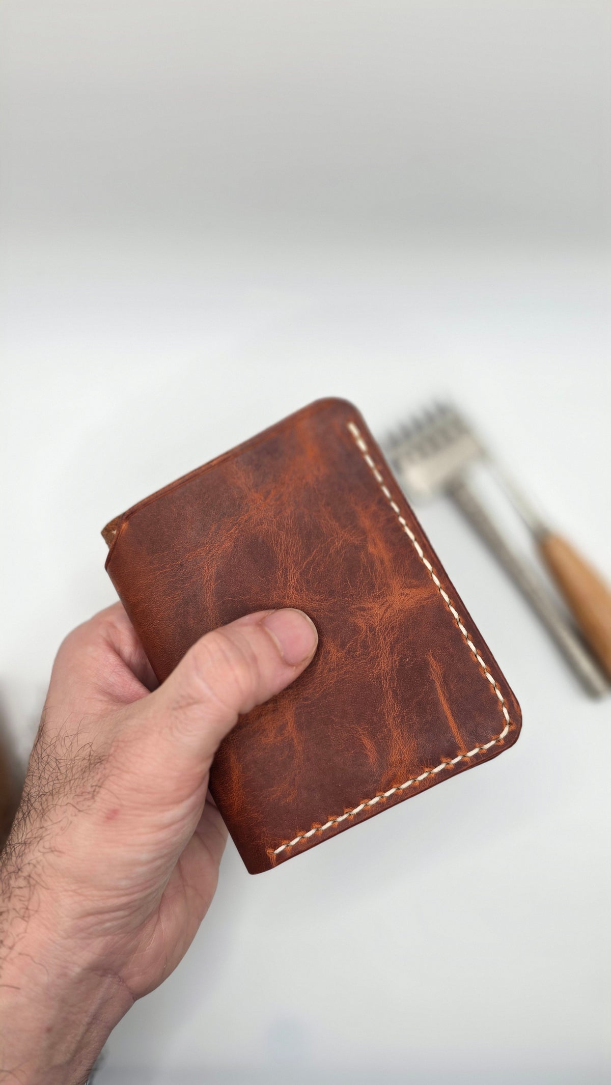 Horween Bifold Wallet, Cash Slot, Handmade Wallet, Vertical Wallet, Full Grain Leather, Personalized Wallet