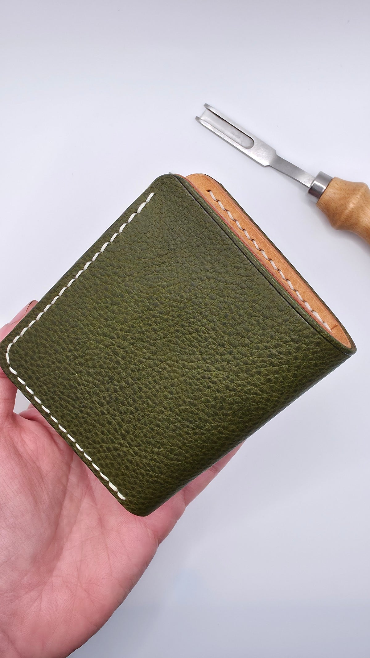 Minerva Box Vertical Wallet, Handmade Wallet with Money Slot, Bifold Wallet,