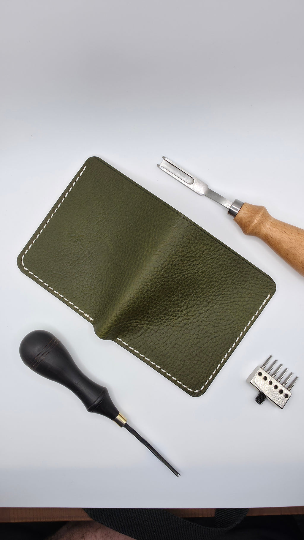 Minerva Box Vertical Wallet, Handmade Wallet with Money Slot, Bifold Wallet,