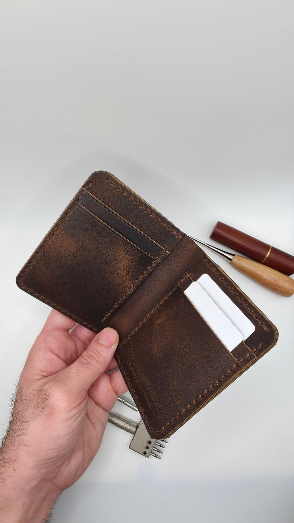 Horween Bifold Wallet, Cash Slot, Handmade Wallet, Vertical Wallet, Full Grain Leather