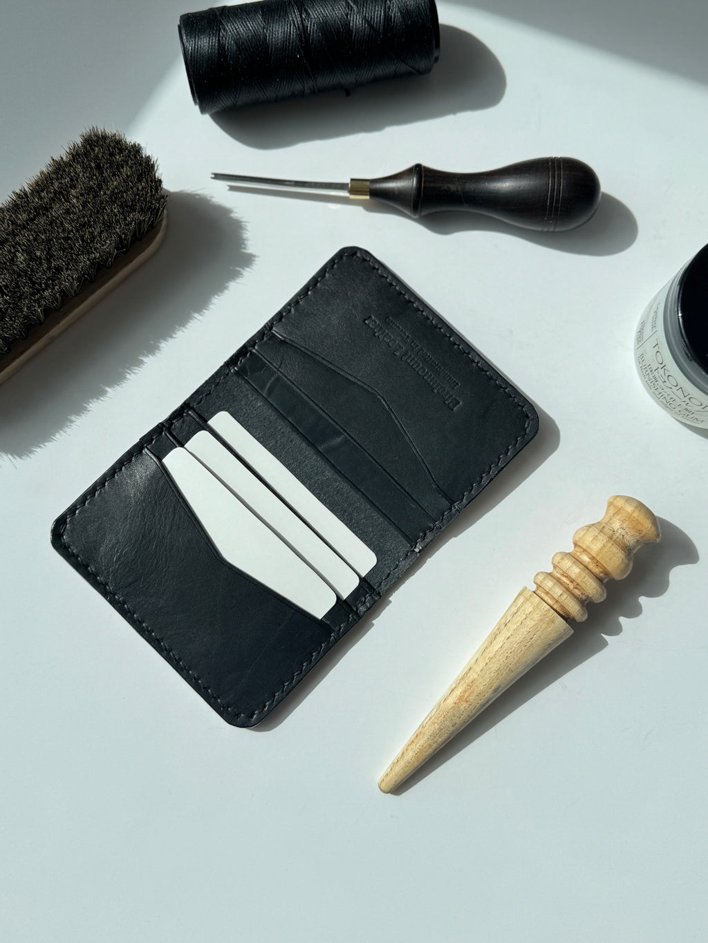 Dundas Horizantal Bifold Wallet/ Horween Leather