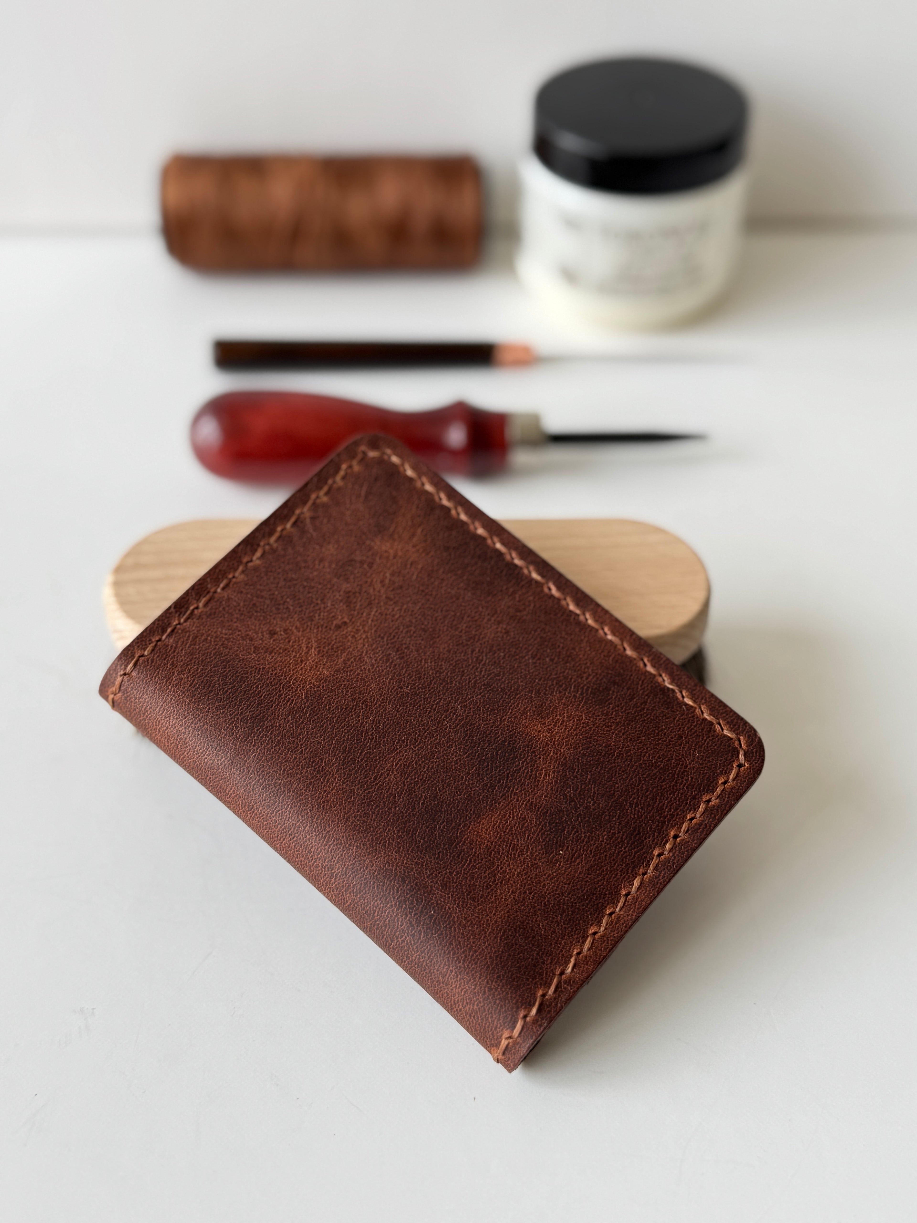 Dundas Vertical & Horizantal Bifold Wallet / Genuine Leather