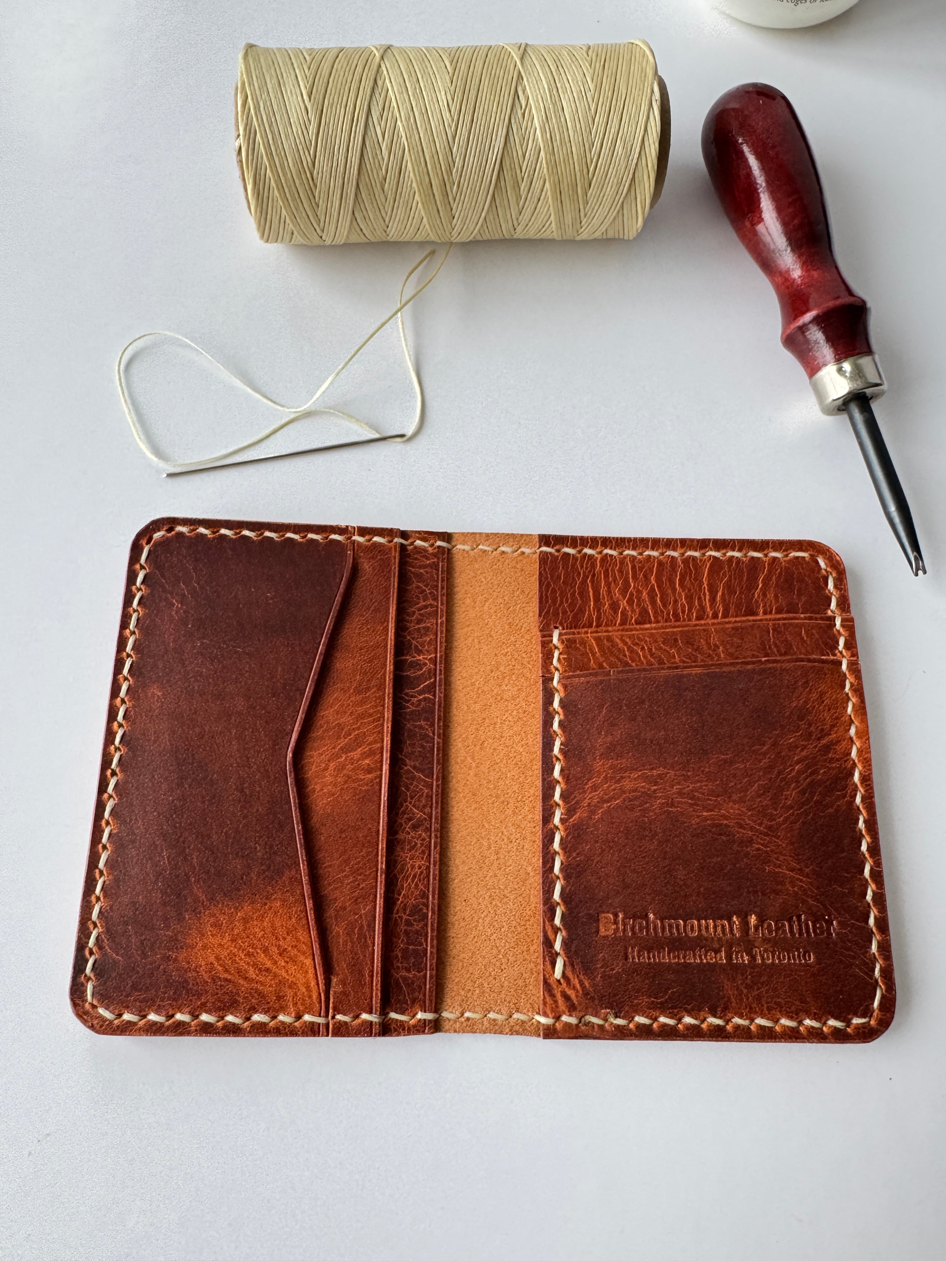Dundas Vertical & Horizantal Bifold Wallet / Horween Leather