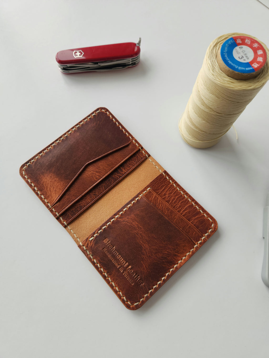 Dundas Vertical & Horizantal Bifold Wallet / Horween Leather