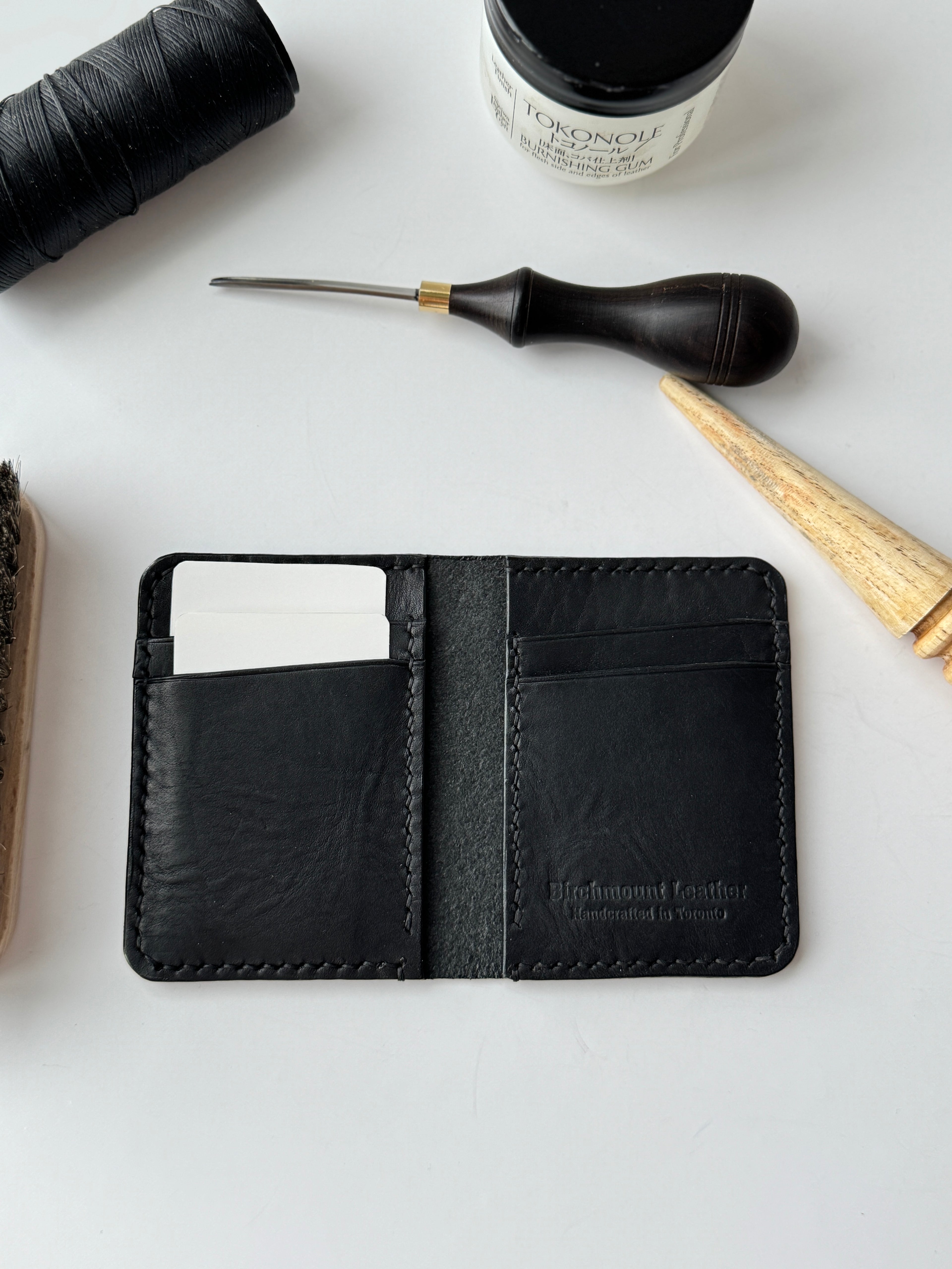 Dundas Vertical Bifold Wallet / Horween Leather