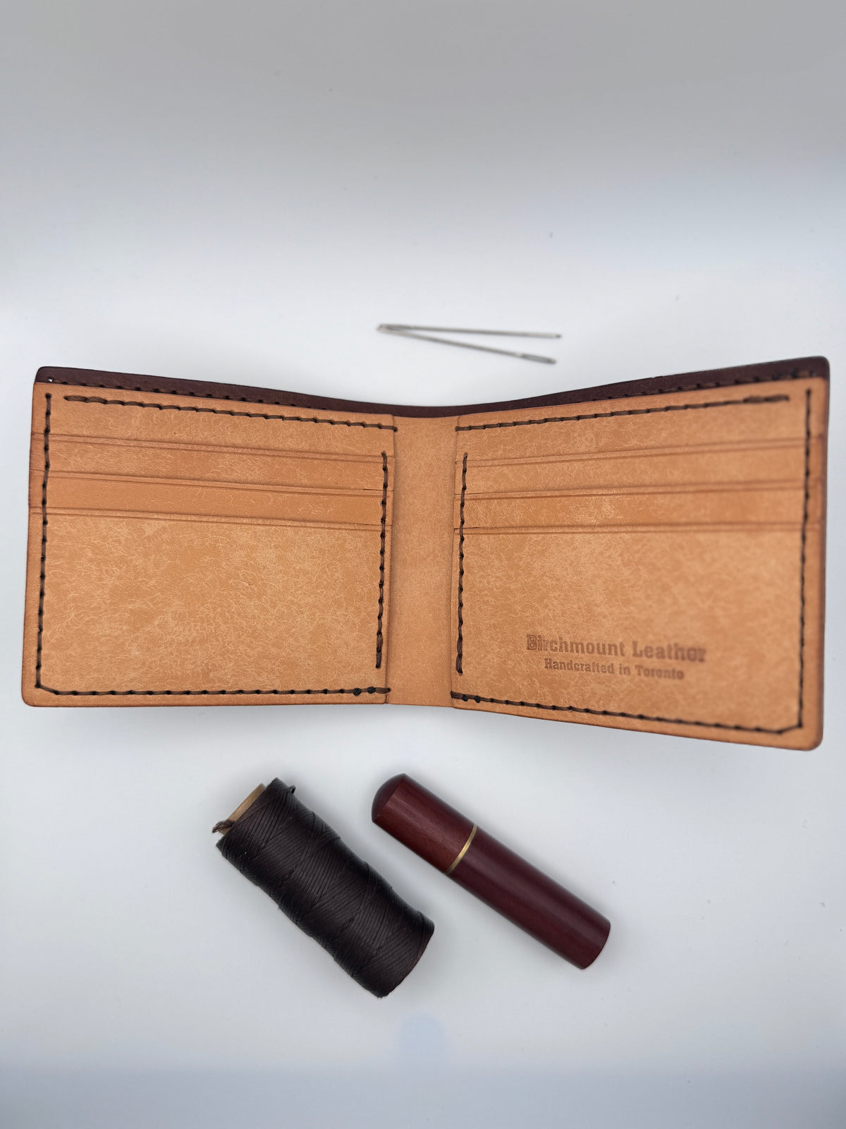 Pueblo Bifold Wallet, Brown Exterior & Natural Interior, Full Grain Wallet, Handmade Wallet, Men's Wallet