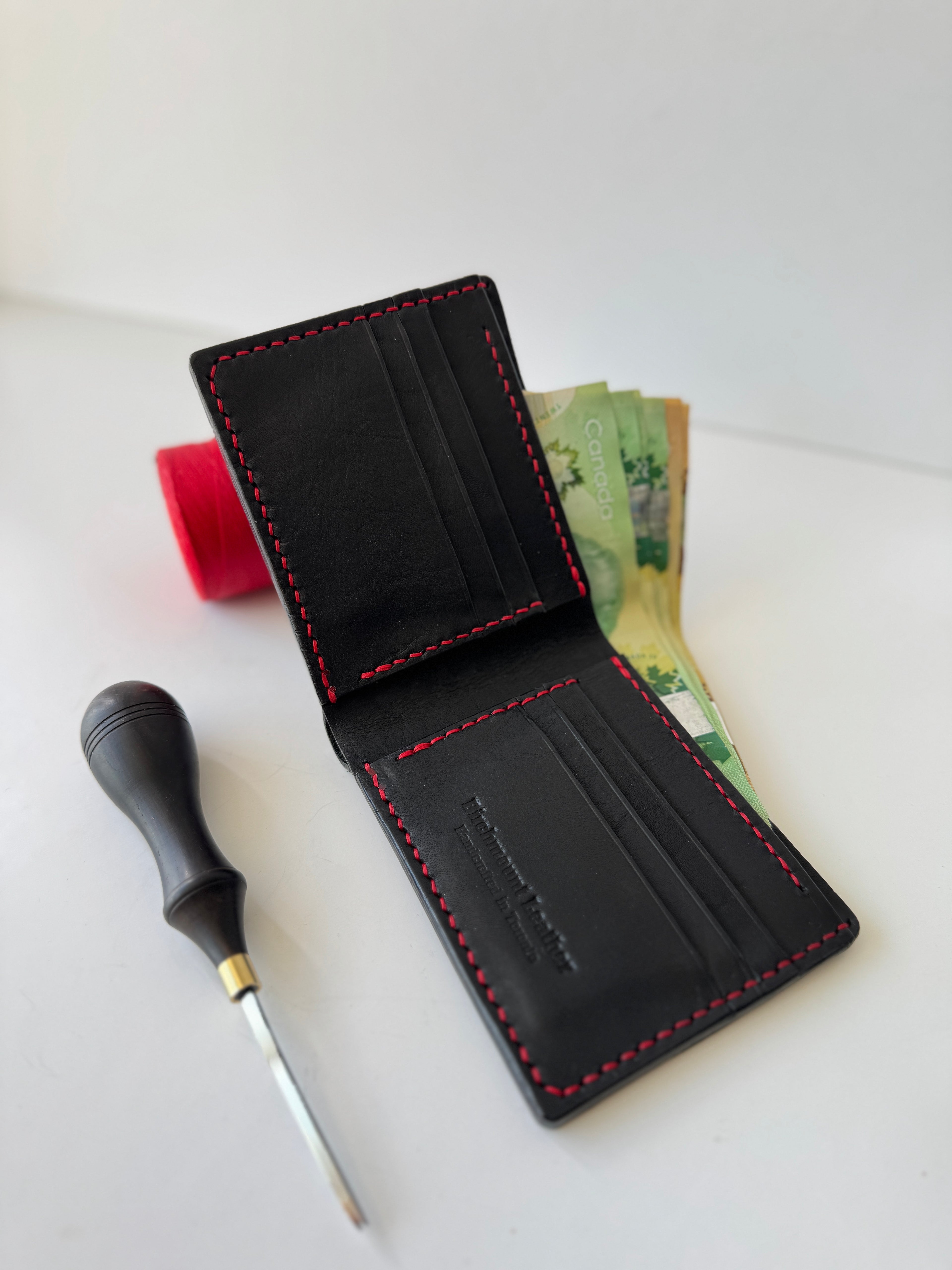 Yonge Handmade Classical Wallet / Horween Leather