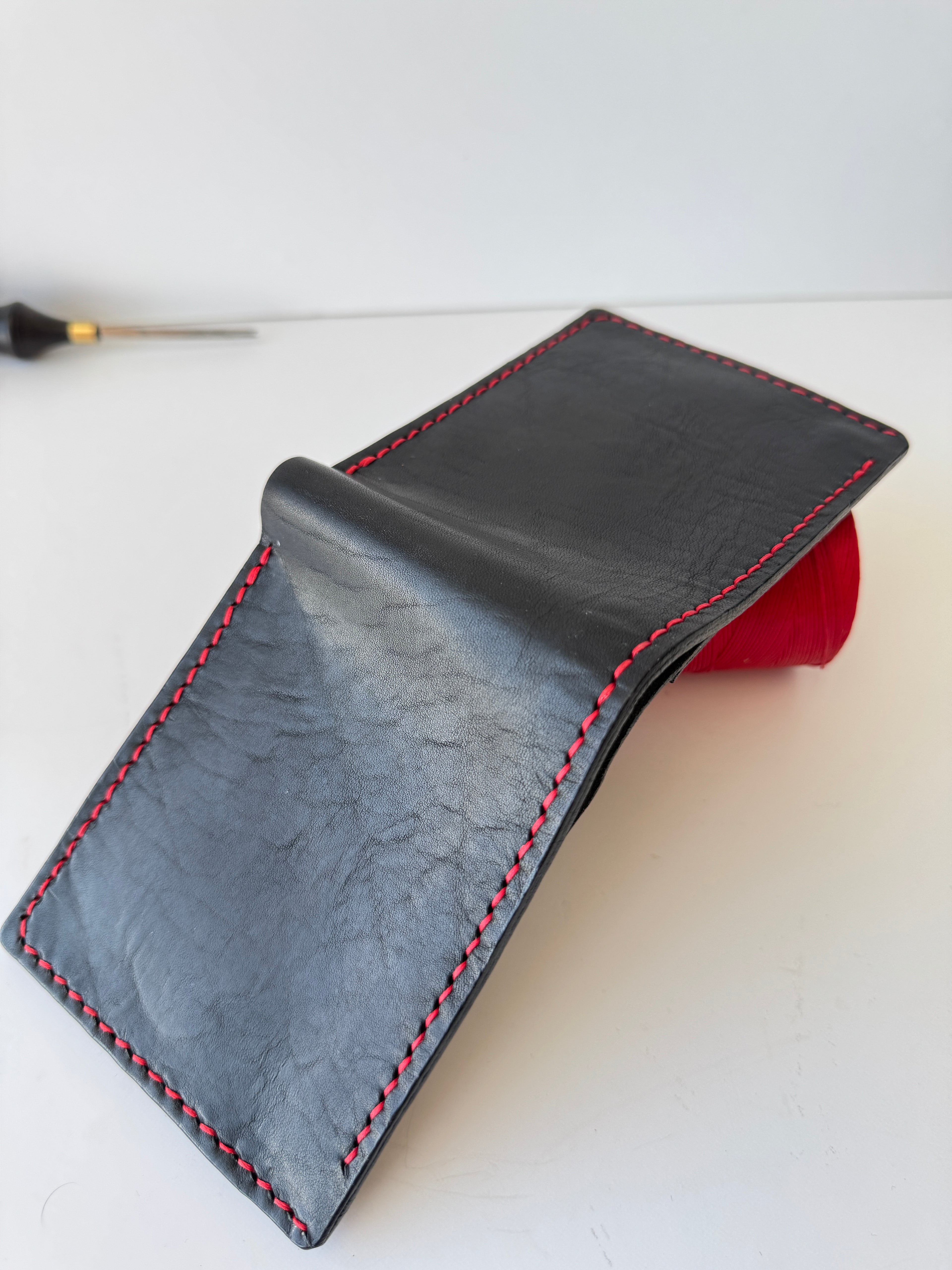 Yonge Handmade Classical Wallet / Horween Leather