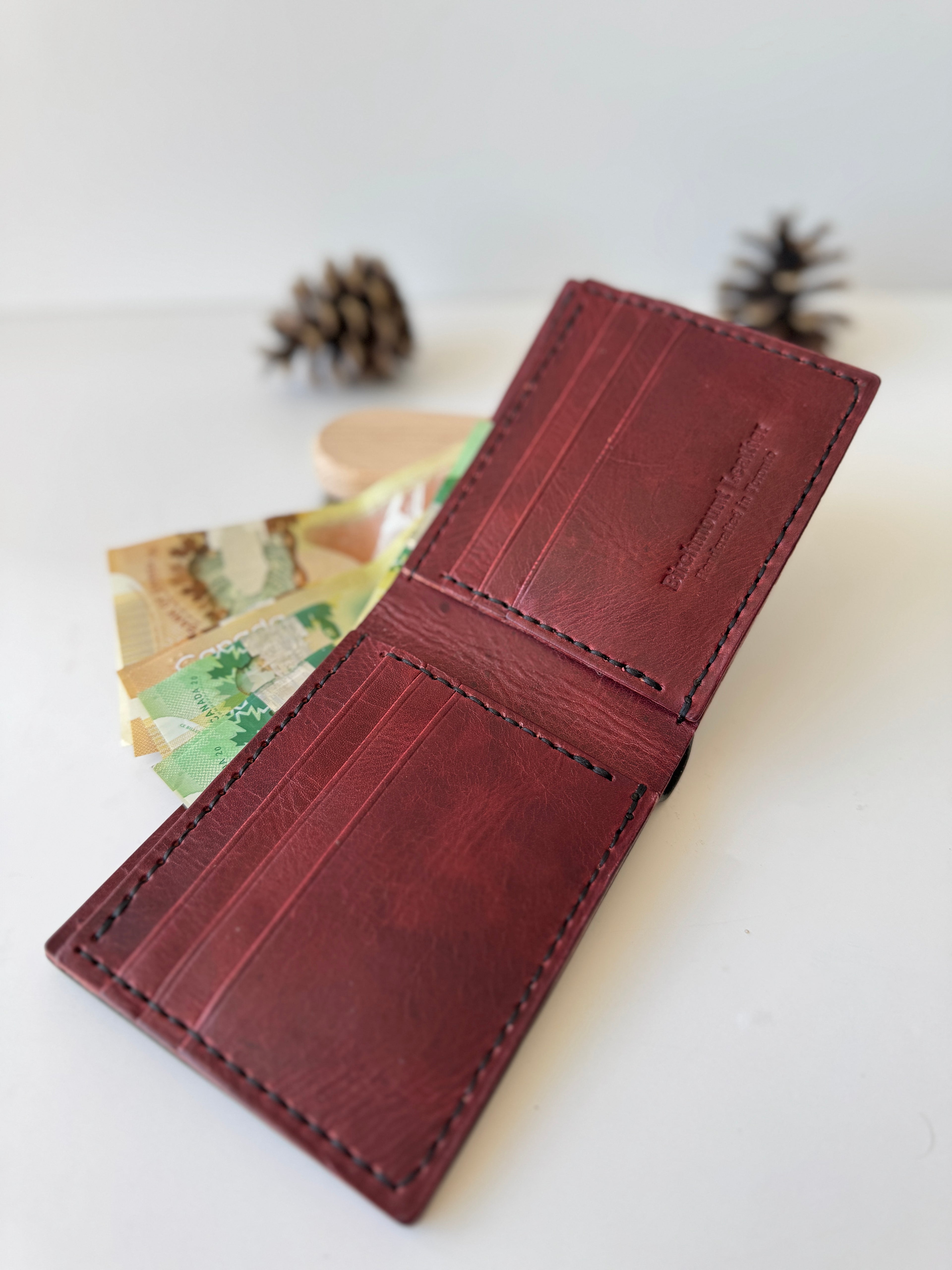 Yonge Handmade Classical Wallet / Horween Leather
