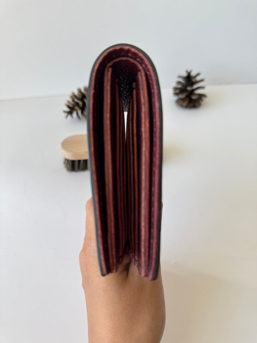 Yonge Handmade Classical Wallet / Horween Leather