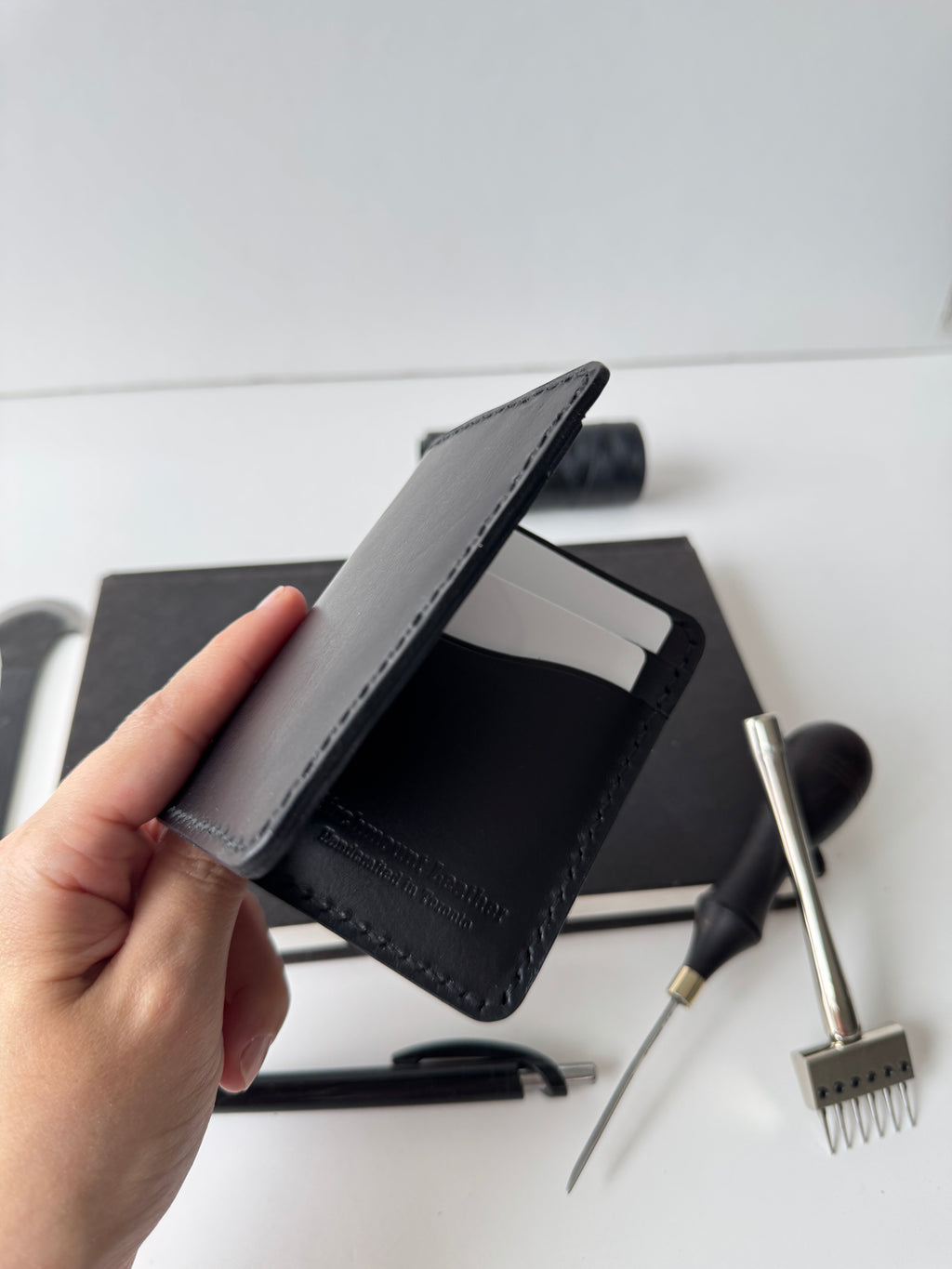 Buttero Bifold Wallet, Handmade Black Wallet, Horween Bifold Wallet, Full Grain Leather, Vertical Wallet, Hand Stitched