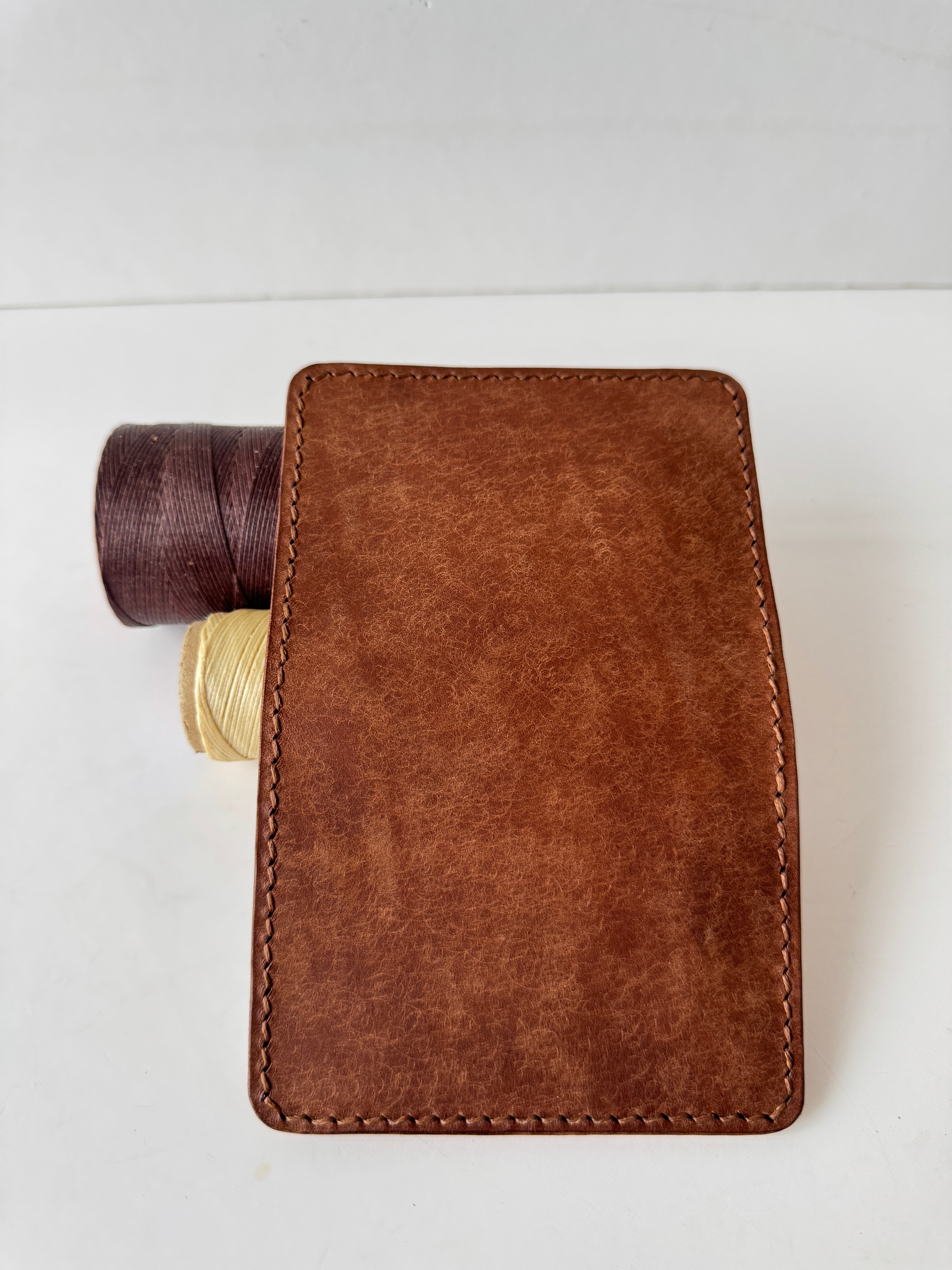 Pueblo Bifold Wallet, Italian Leather, Full Grain Leather, Vertical Wallet, Slim Wallet, Hand Stitched, Multi Colours, Minimalist Wallet