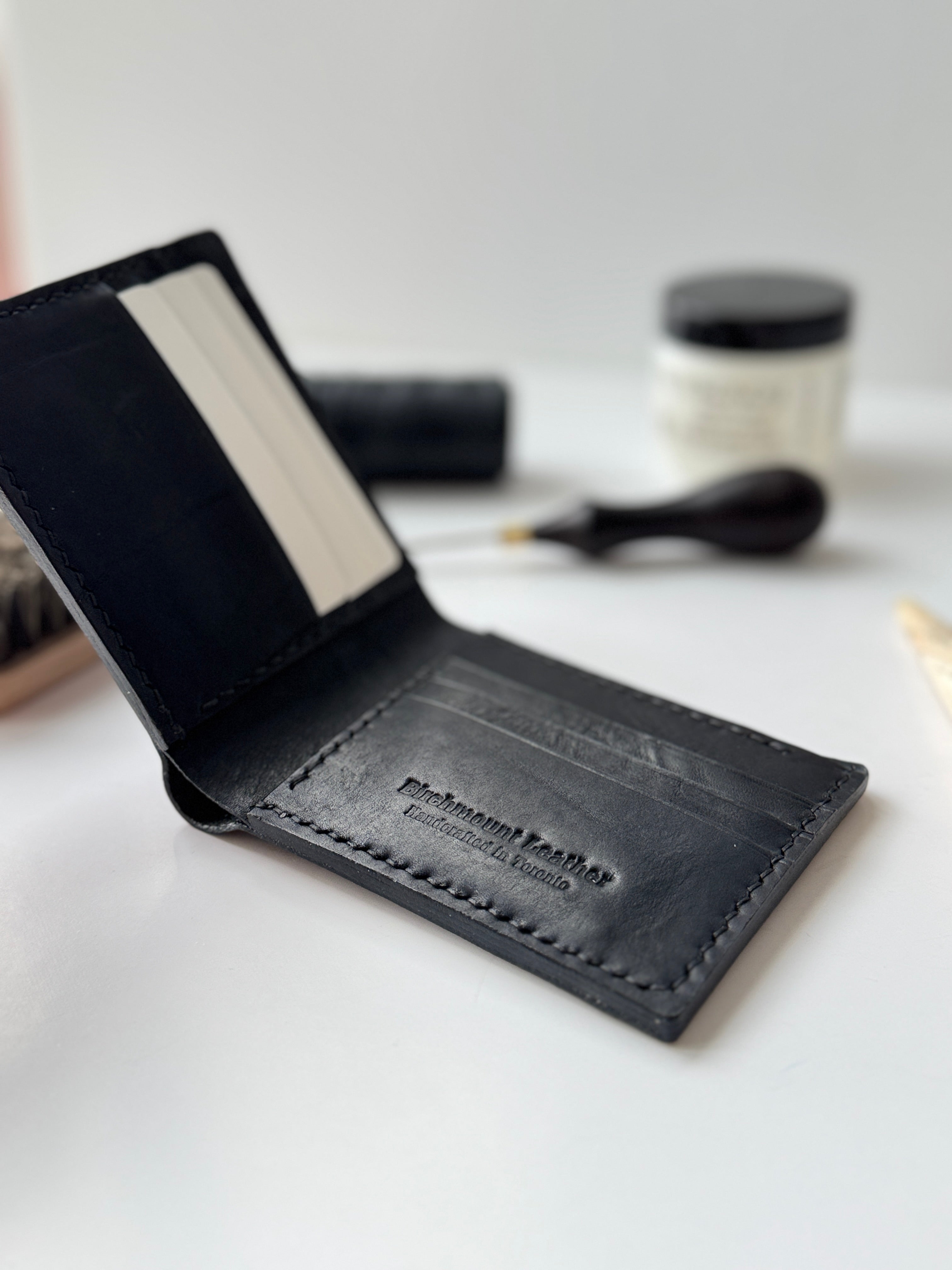 Yonge Handmade Classical Wallet / Horween Leather