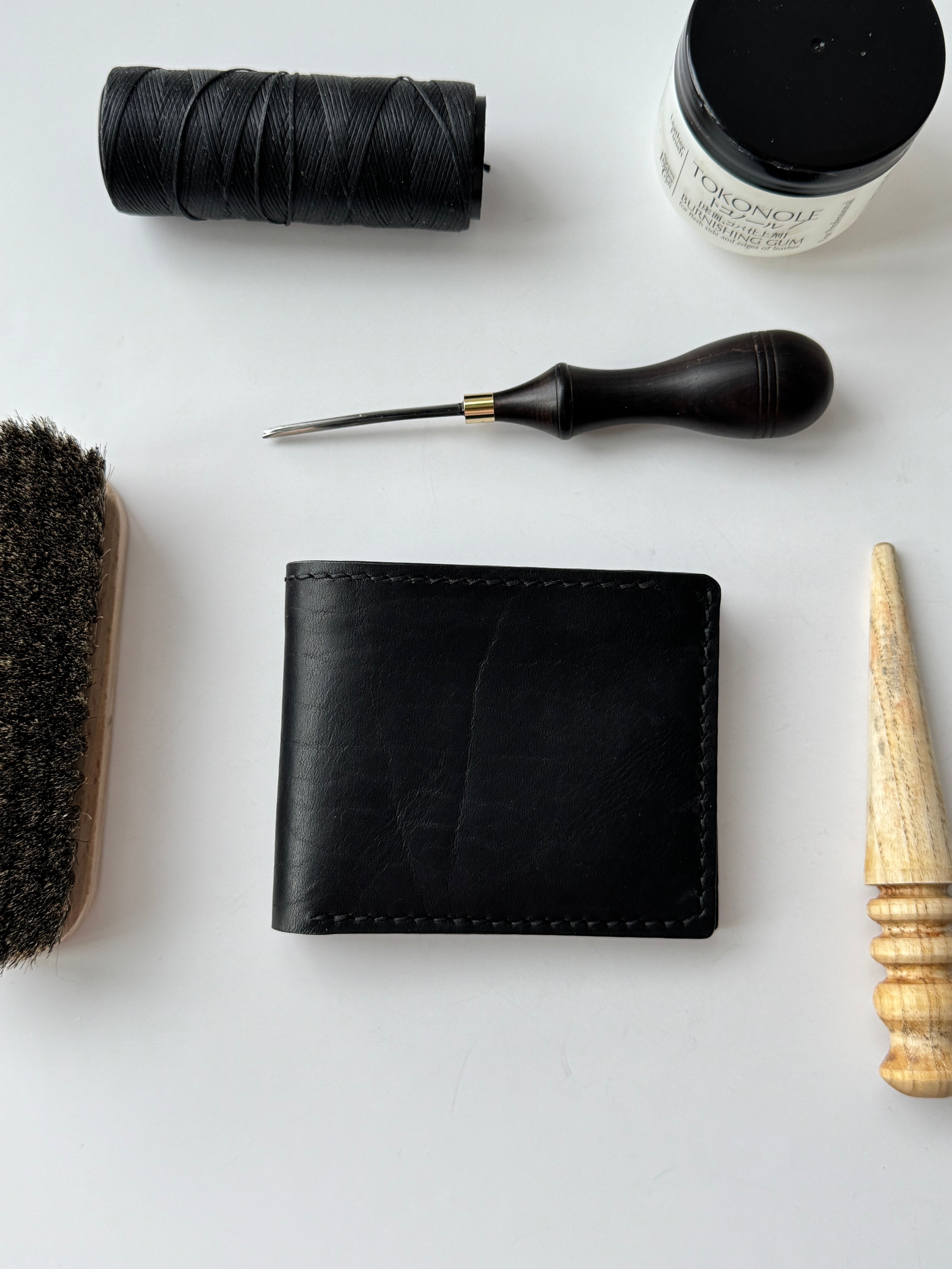 Yonge Handmade Classical Wallet / Horween Leather